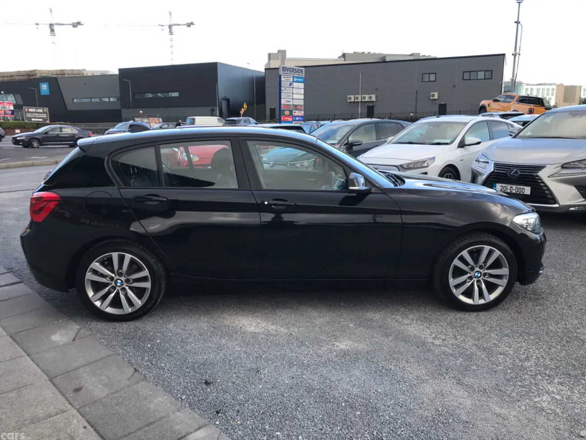 BMW 1-Series Hatchback, Diesel, 2016, Black