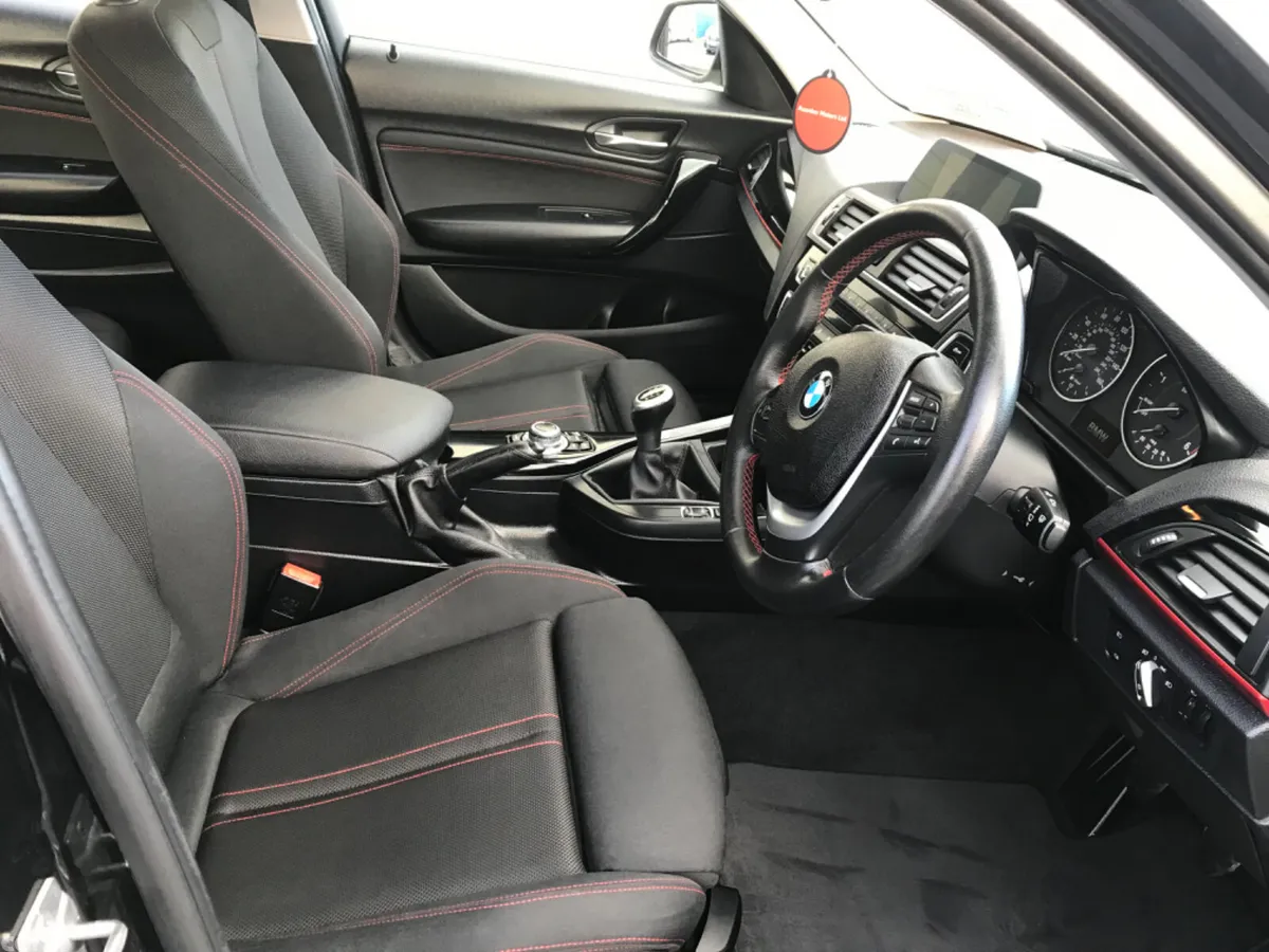 BMW 1-Series Hatchback, Diesel, 2016, Black
