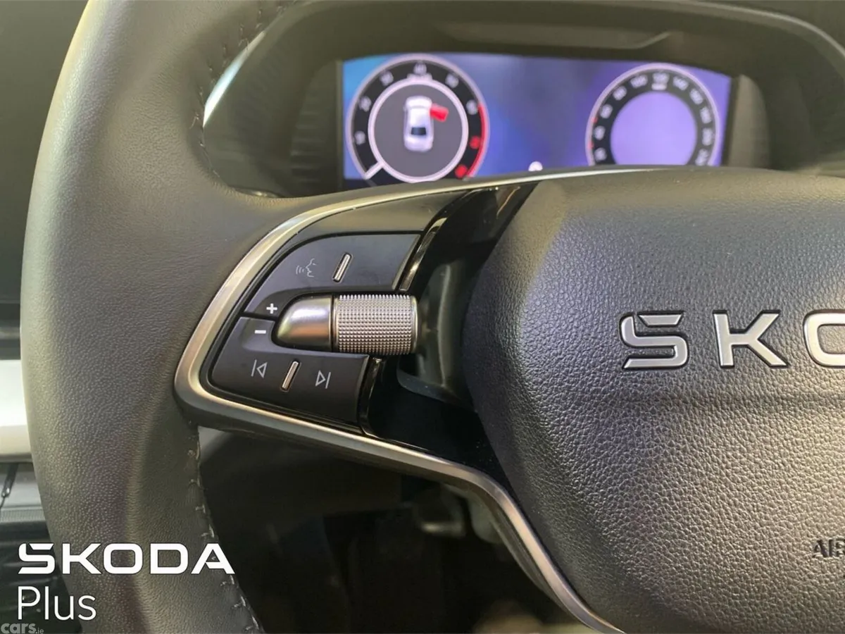 Skoda Octavia Saloon, Petrol, 2026, Black