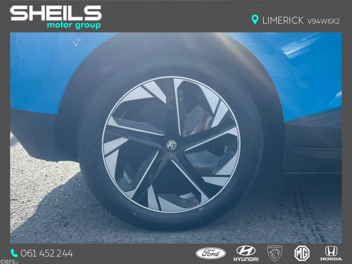 MG MG4 Hatchback, Electric, 2024, Blue