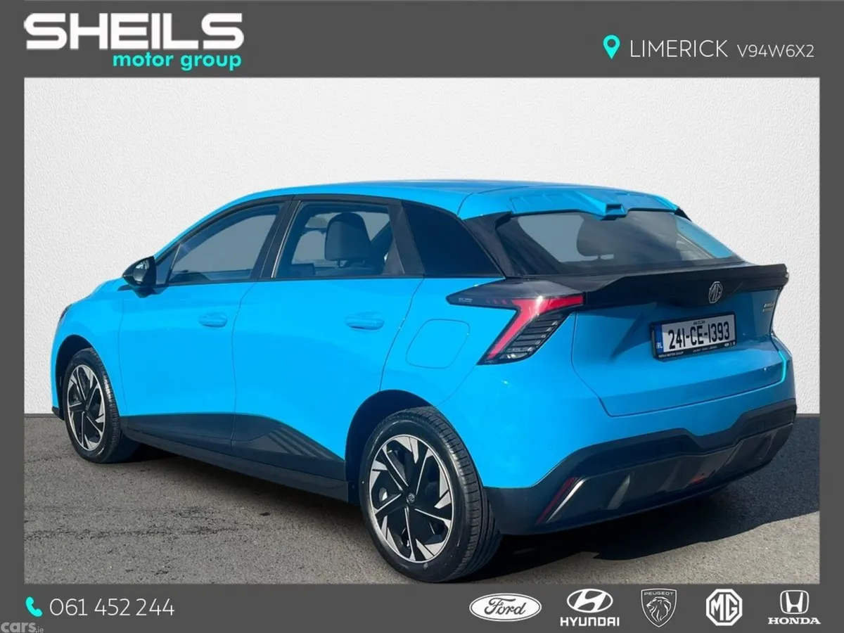 MG MG4 Hatchback, Electric, 2024, Blue