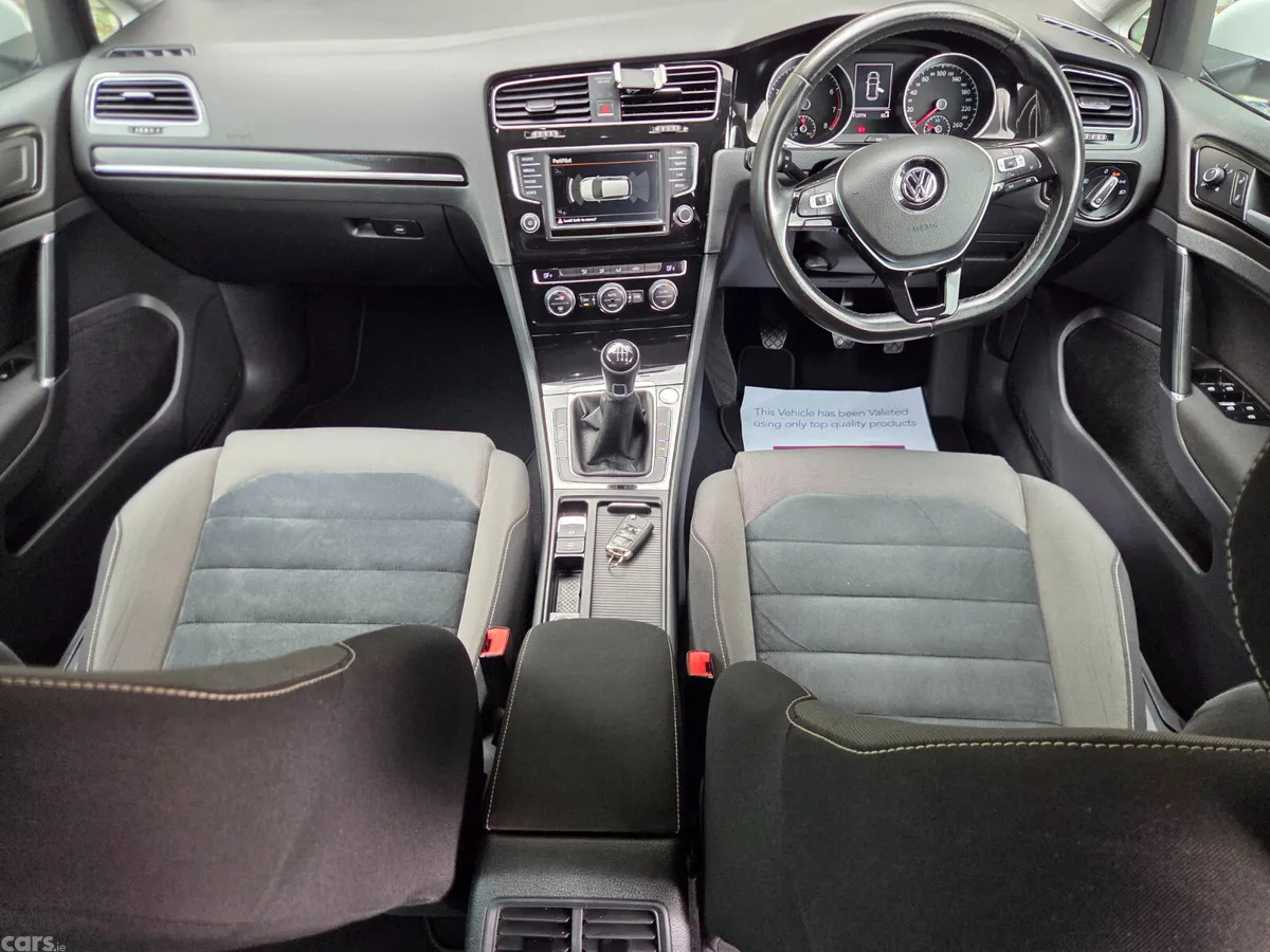 Volkswagen Golf Hatchback, Petrol, 2016, White