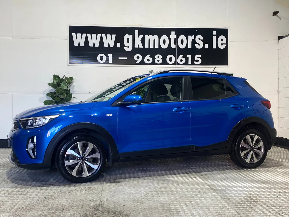 Kia Stonic Hatchback, Petrol, 2021, Blue