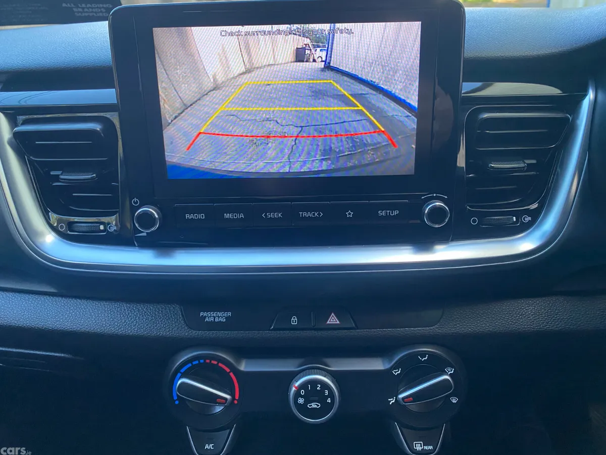 Kia Stonic Hatchback, Petrol, 2021, Blue