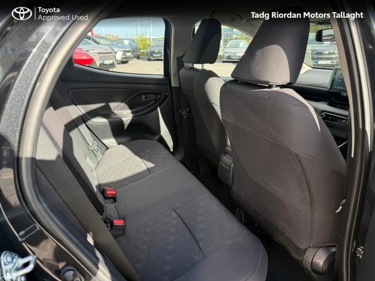 Toyota Yaris Hatchback, Petrol Hybrid, 2026, Black
