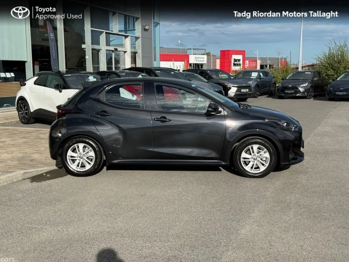 Toyota Yaris Hatchback, Petrol Hybrid, 2026, Black