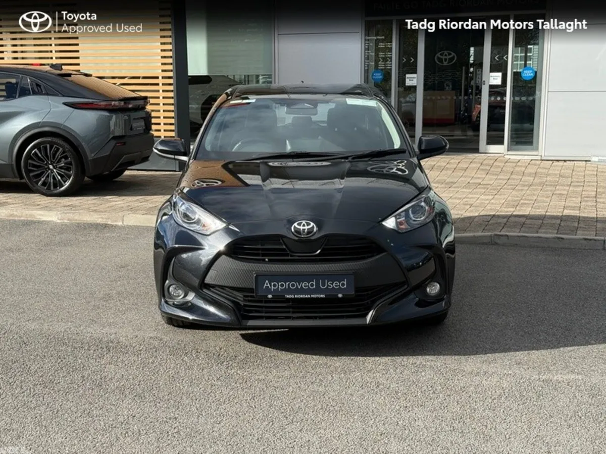 Toyota Yaris Hatchback, Petrol Hybrid, 2026, Black