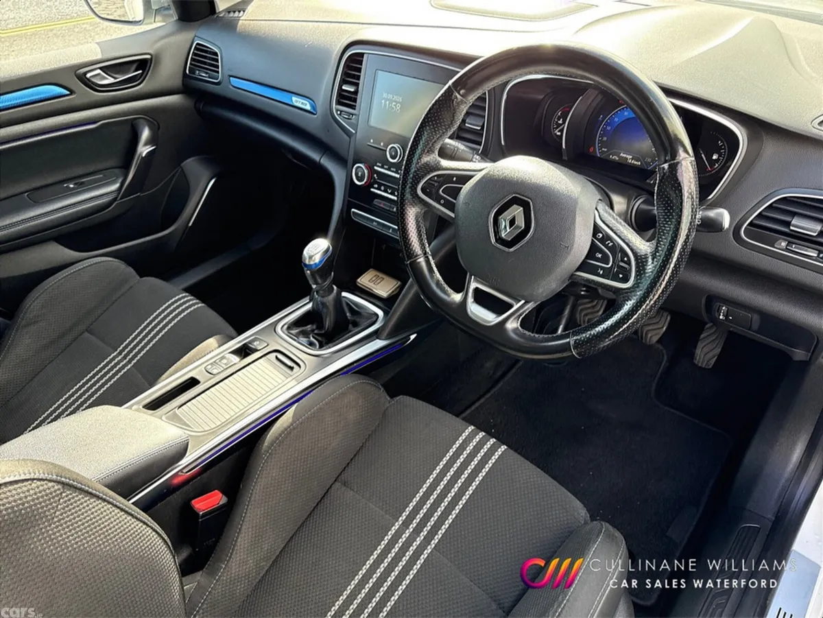 Renault Megane Estate, Diesel, 2017, White