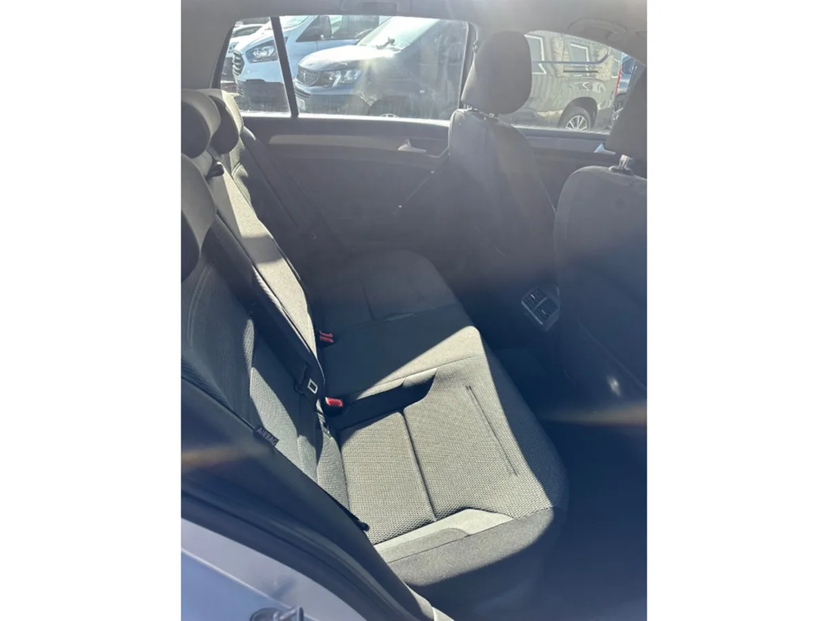 Volkswagen Golf Hatchback, Petrol, 2013, Silver
