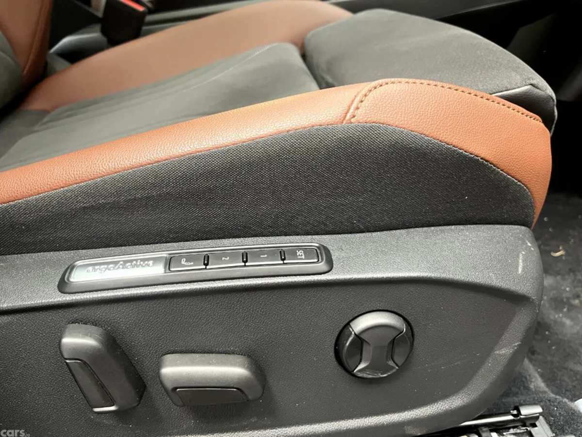 Volkswagen ID.4 SUV, Electric, 2024, Red
