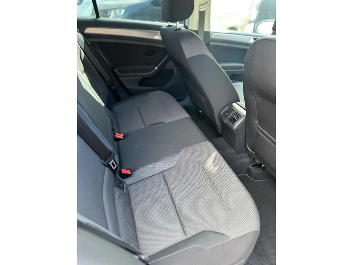Volkswagen Golf Hatchback, Petrol, 2014, White