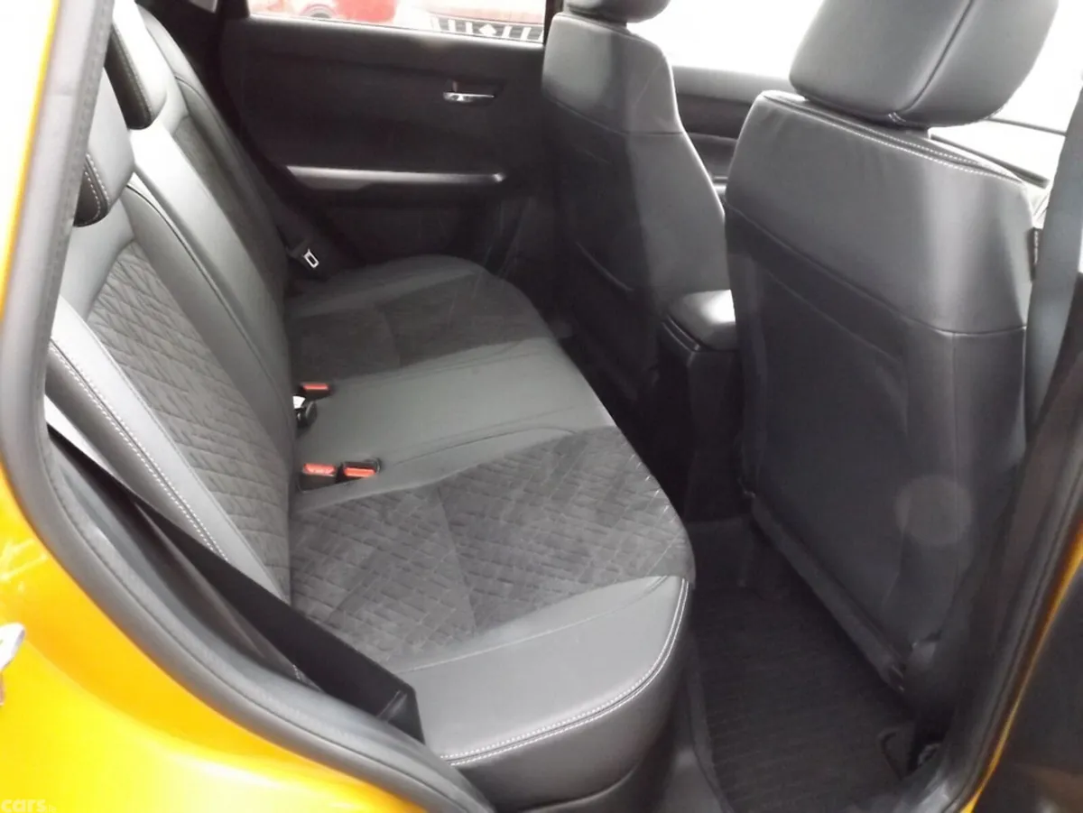 Suzuki Vitara SUV, Petrol Hybrid, 2026, Gold
