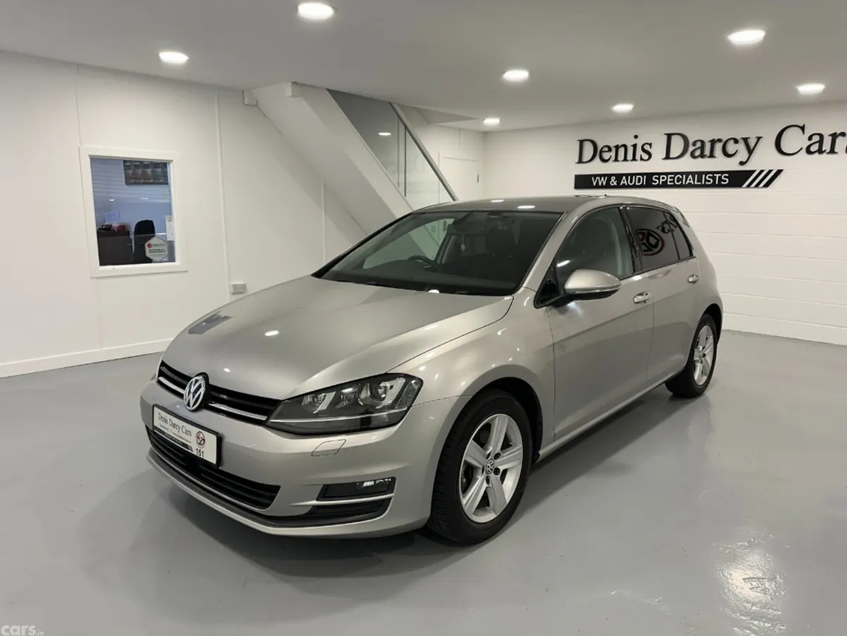 Volkswagen Golf Hatchback, Petrol, 2015, Silver