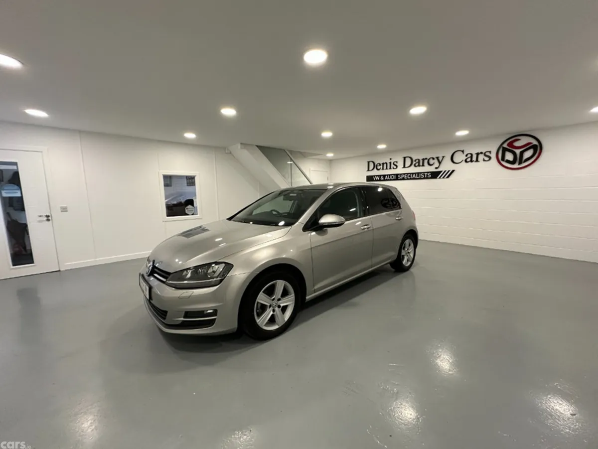 Volkswagen Golf Hatchback, Petrol, 2015, Silver
