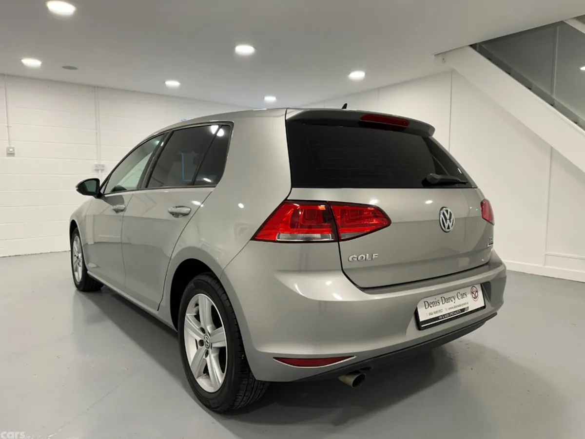 Volkswagen Golf Hatchback, Petrol, 2015, Silver