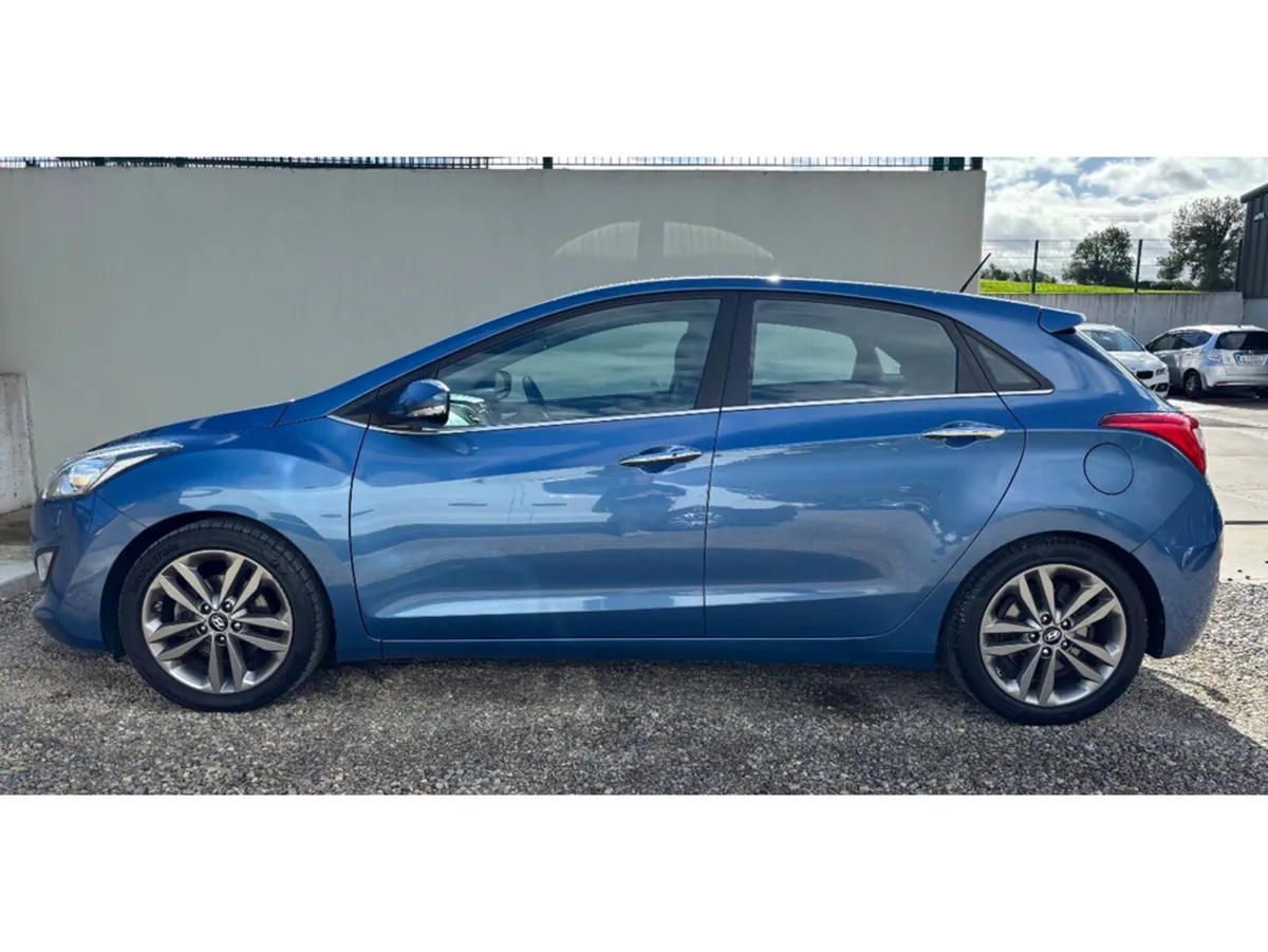 Hyundai i30 Hatchback, Diesel, 2017, Blue