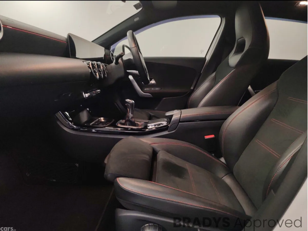Mercedes-Benz A-Class Estate, Petrol, 2019, White