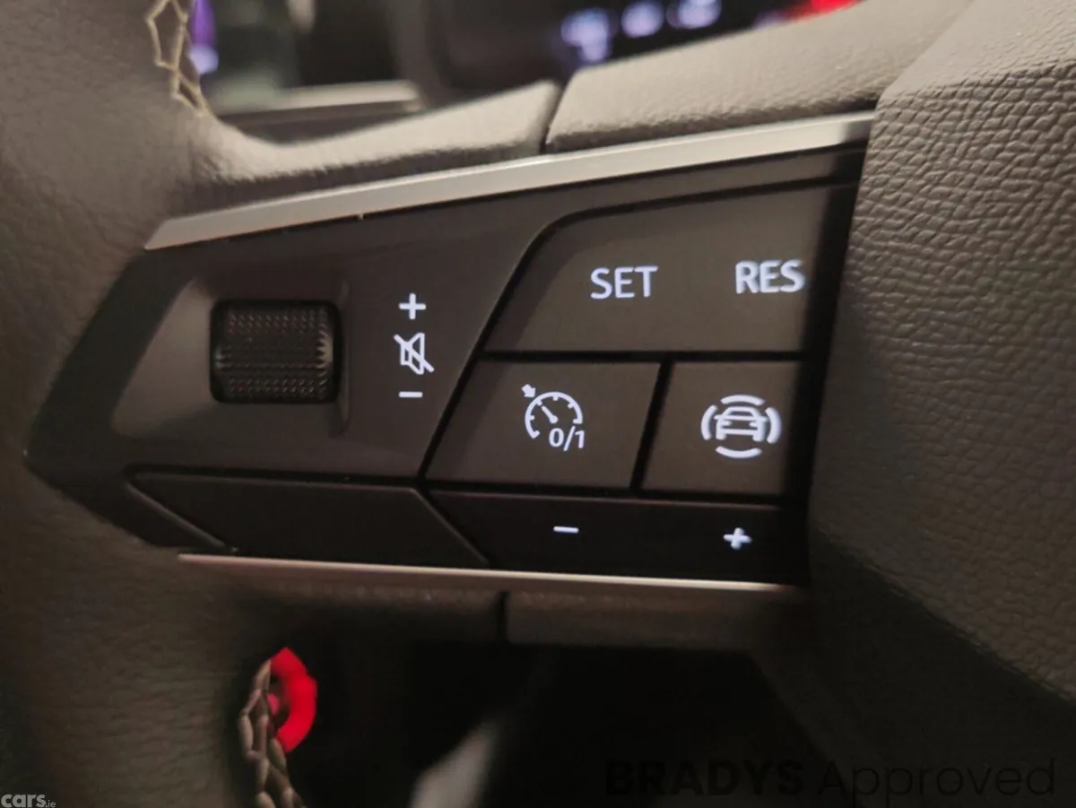 SEAT Arona Hatchback, Petrol, 2025, Black