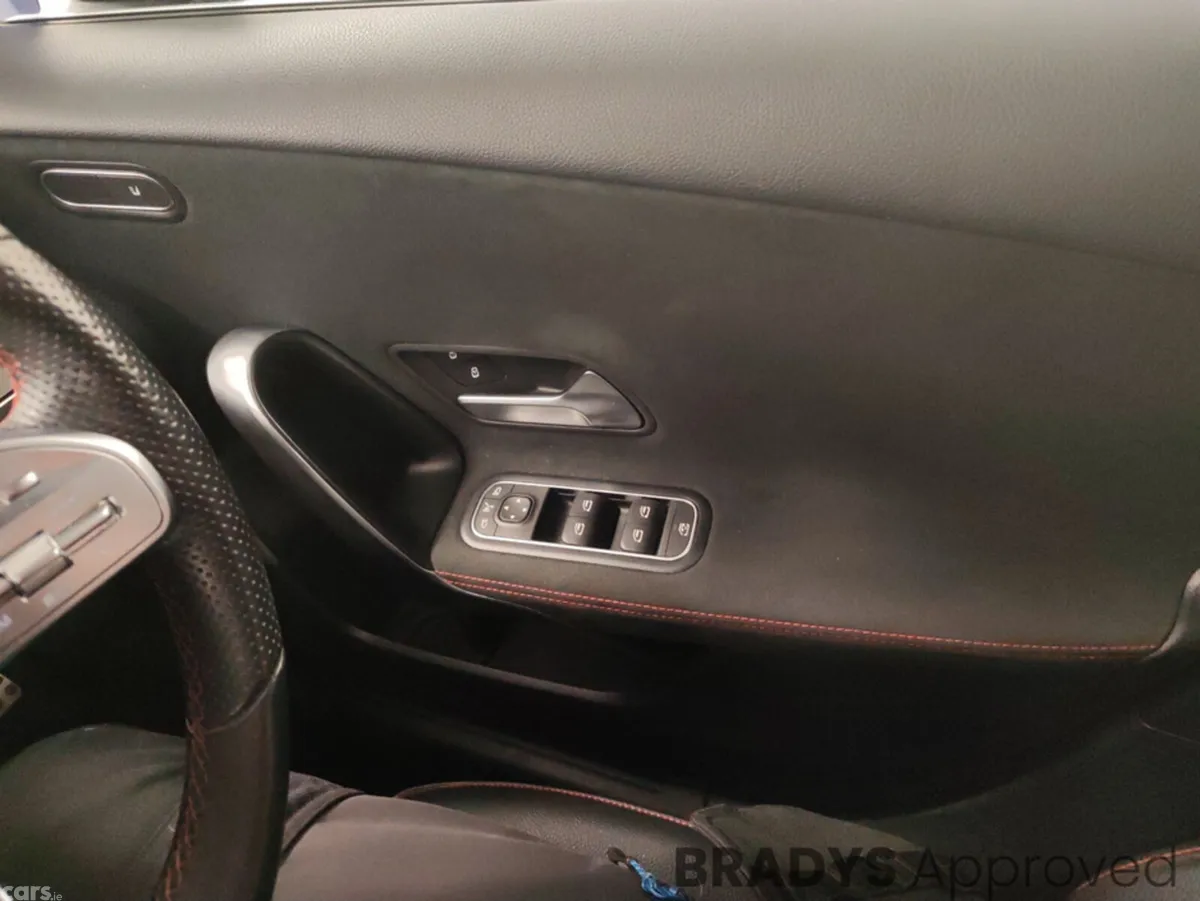 Mercedes-Benz A-Class Estate, Petrol, 2019, White