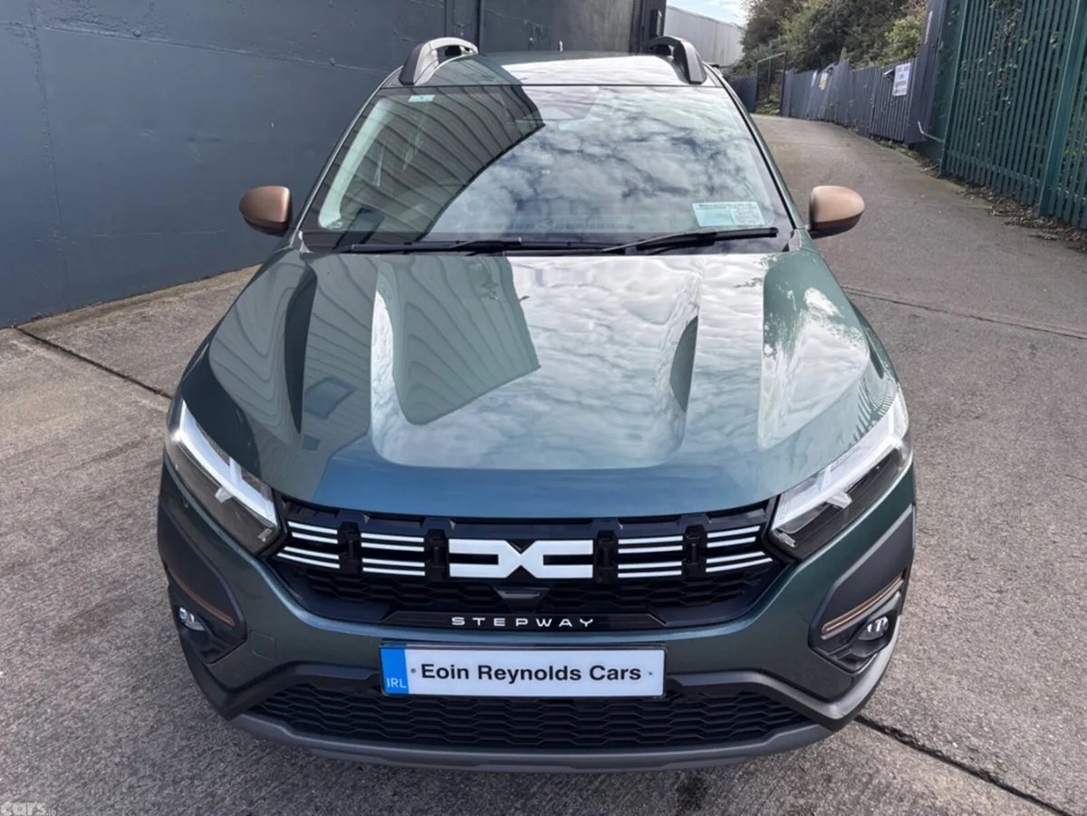 Dacia Sandero Hatchback, Petrol, 2025, Green
