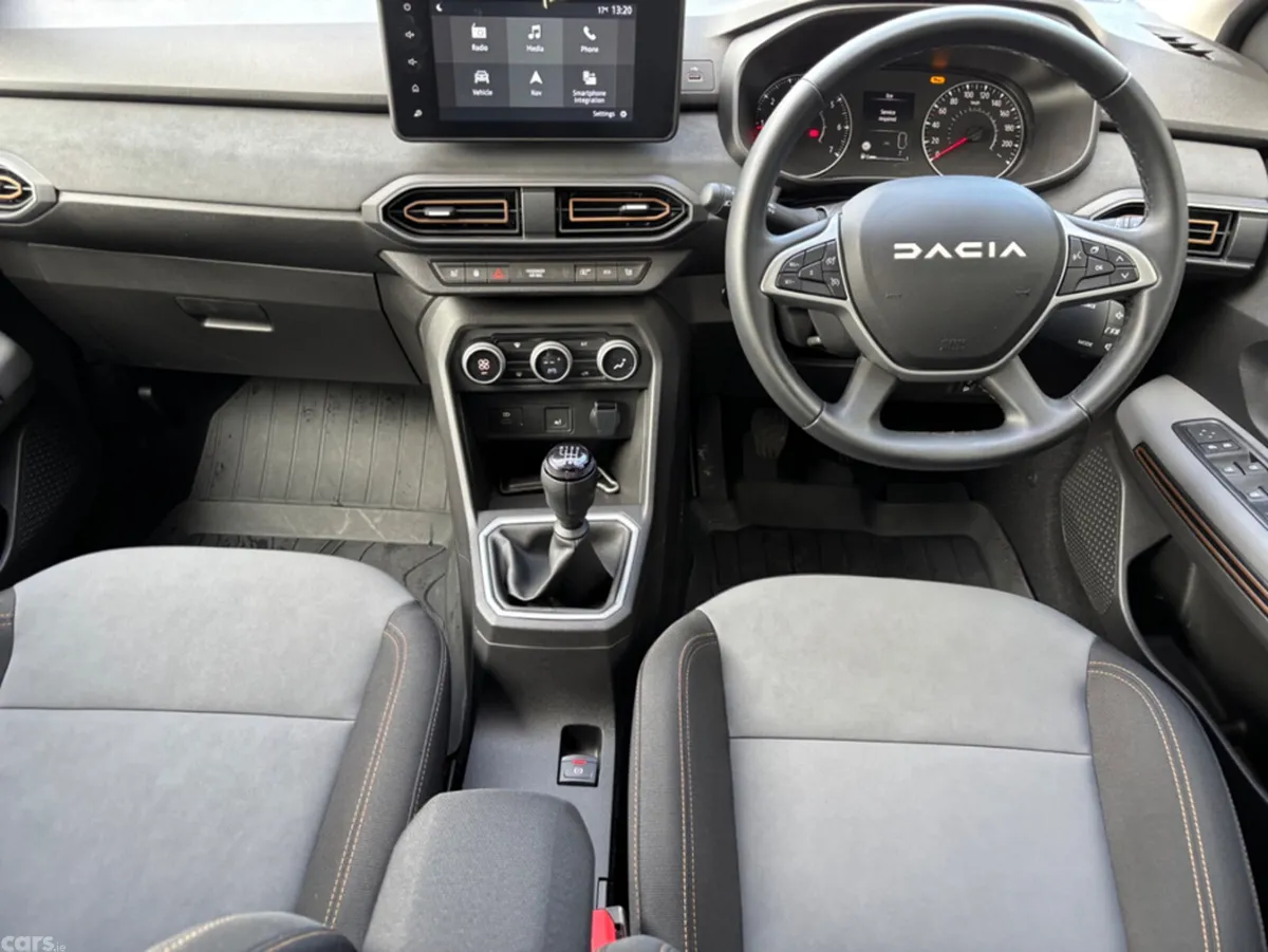 Dacia Sandero Hatchback, Petrol, 2025, Green