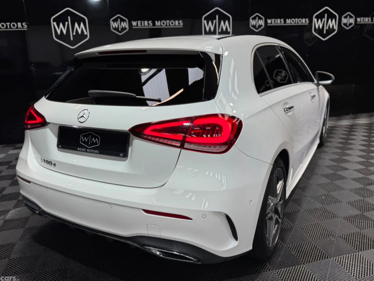 Mercedes-Benz A-Class Hatchback, Diesel, 2019, White