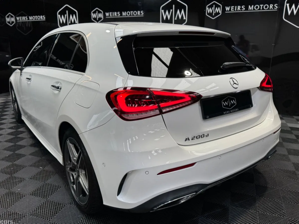 Mercedes-Benz A-Class Hatchback, Diesel, 2019, White