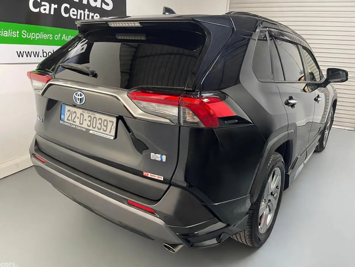 Toyota RAV4 SUV, Petrol Hybrid, 2021, Black