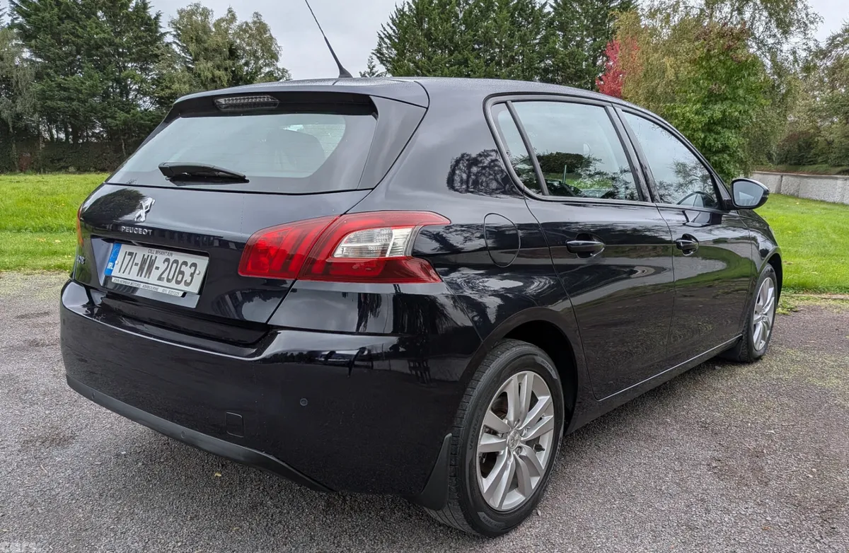 Peugeot 308 Hatchback, Diesel, 2017, Blue