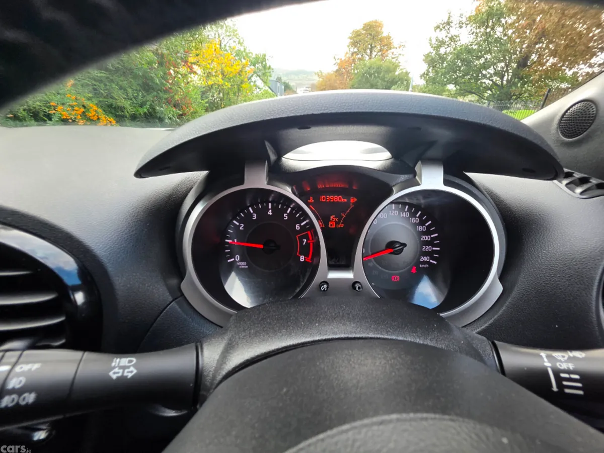 Nissan Juke MPV, Petrol, 2017, Grey