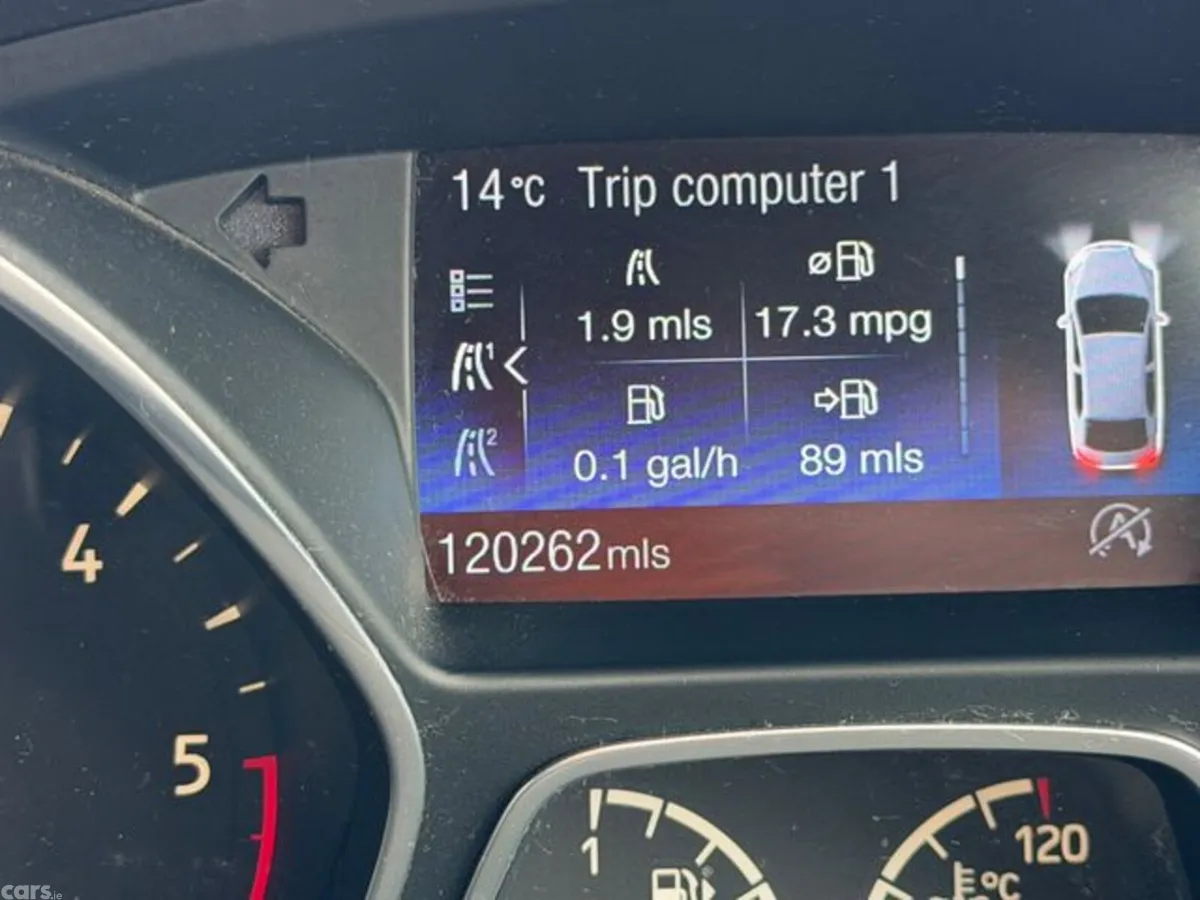 Ford Focus Hatchback, Diesel, 2017, Grey