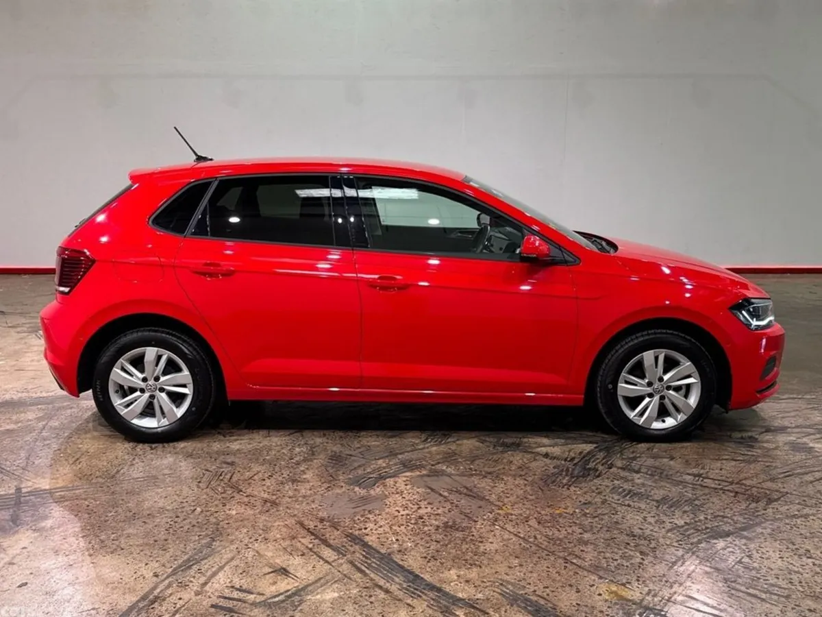 Volkswagen Polo Hatchback, Petrol, 2020, Red