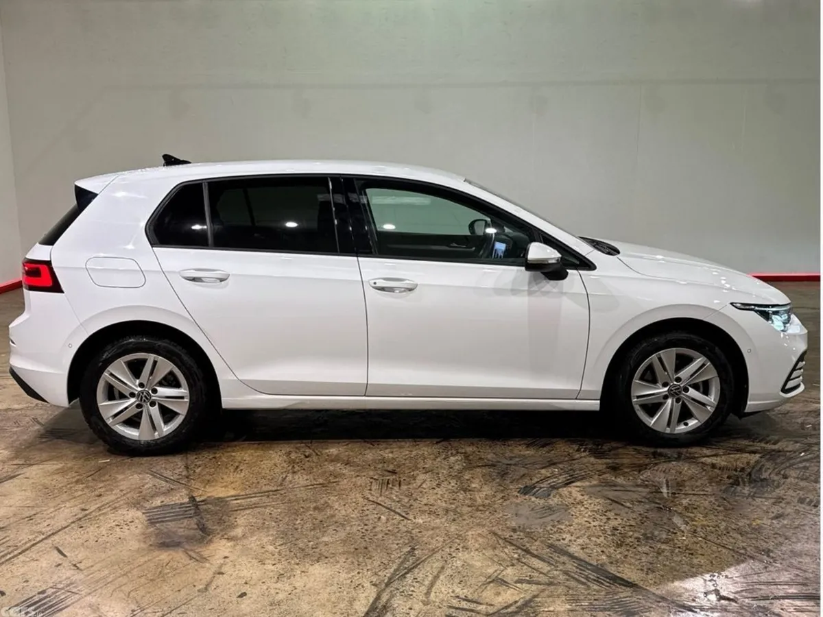 Volkswagen Golf Hatchback, Petrol, 2022, White