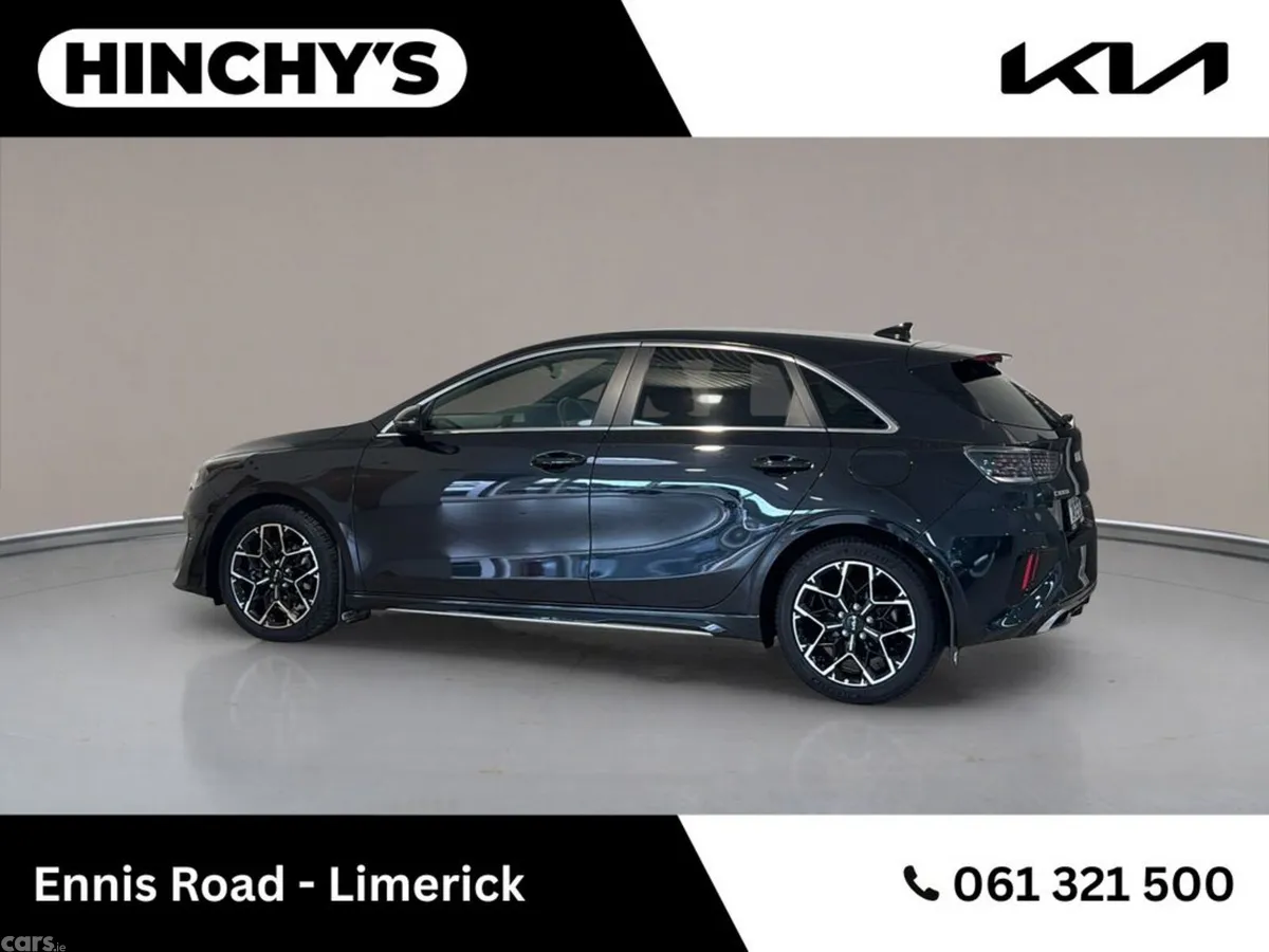 Kia Ceed Hatchback, Petrol, 2024, Black