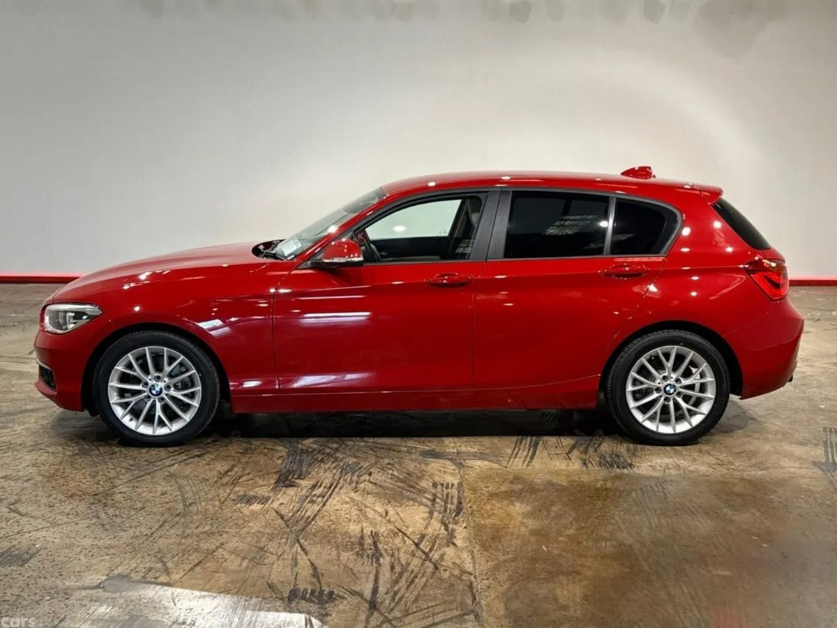 BMW 1-Series Hatchback, Petrol, 2018, Red
