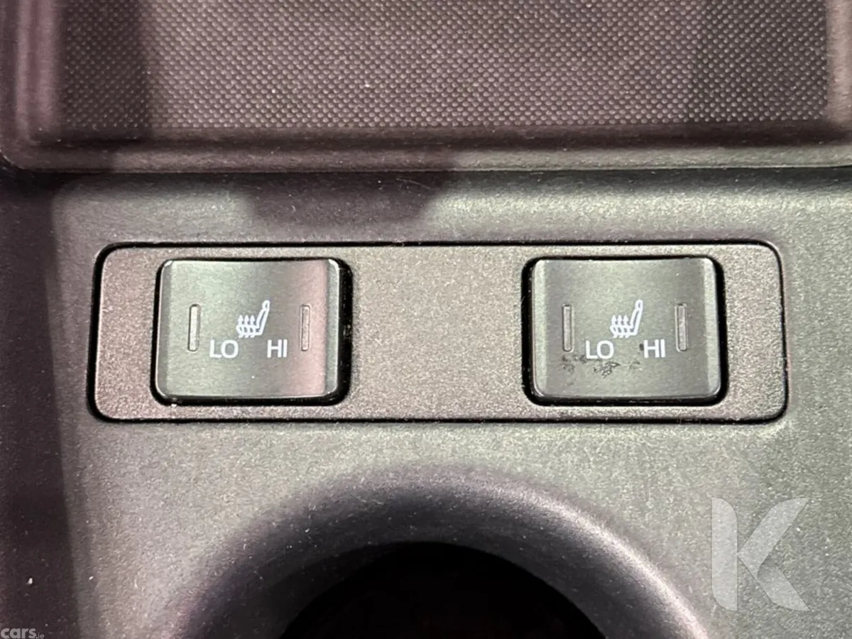 Toyota Prius Hatchback, Petrol Hybrid, 2019, Blue