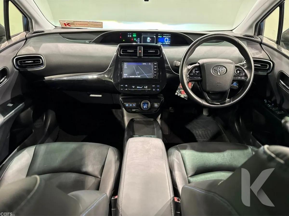 Toyota Prius Hatchback, Petrol Hybrid, 2019, Blue