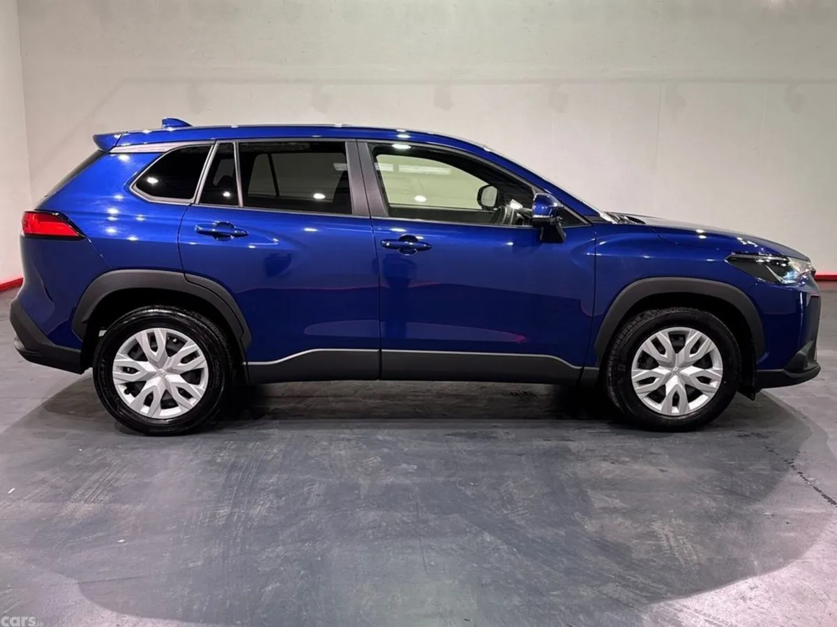 Toyota Corolla Cross SUV, Petrol Hybrid, 2023, Blue