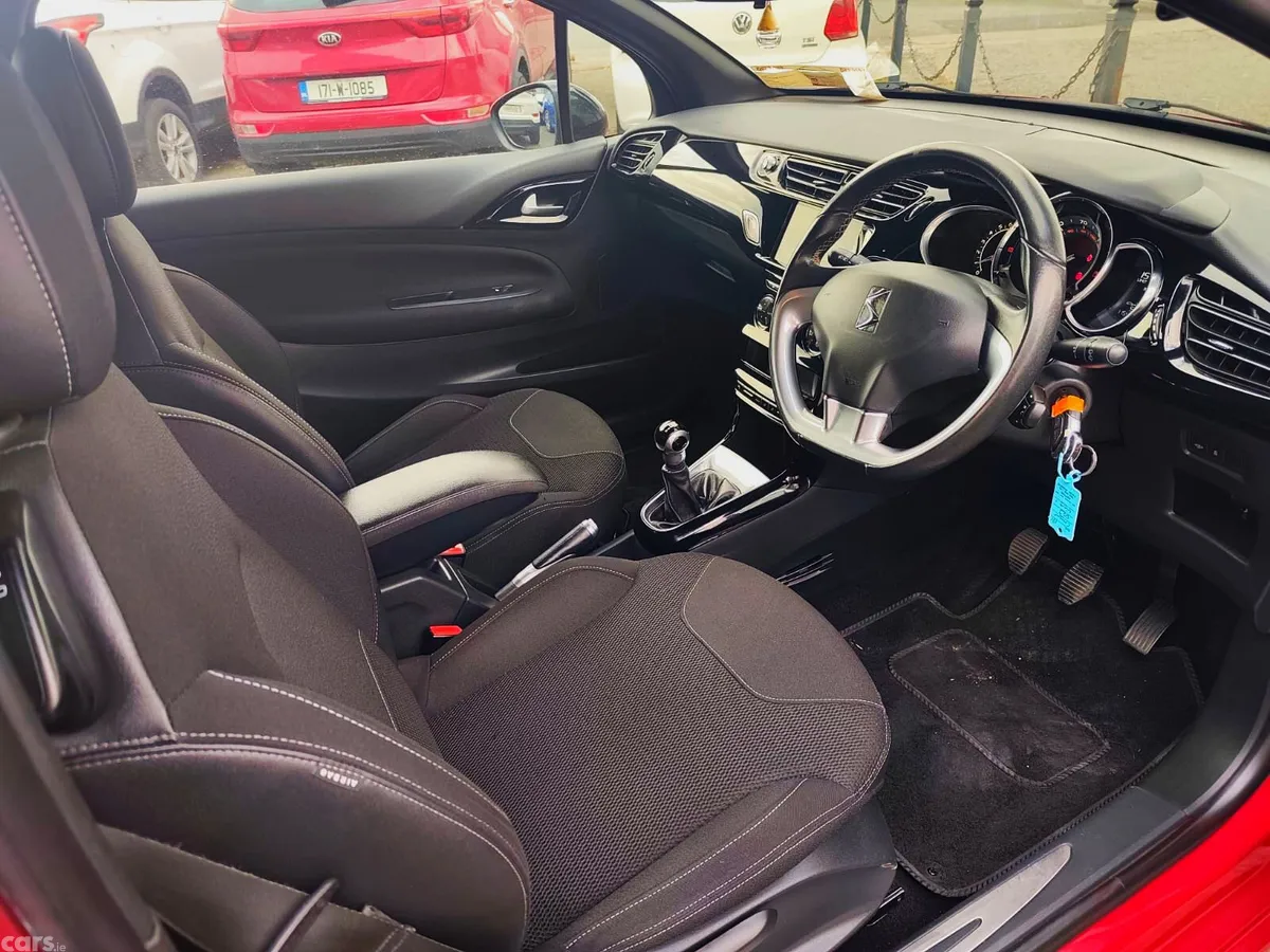 DS Automobiles DS 3 Hatchback, Petrol, 2018, Red