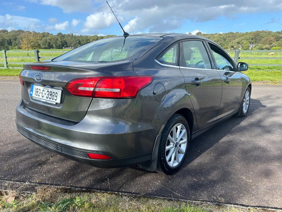 Ford Focus Saloon, Diesel, 2016, Grey