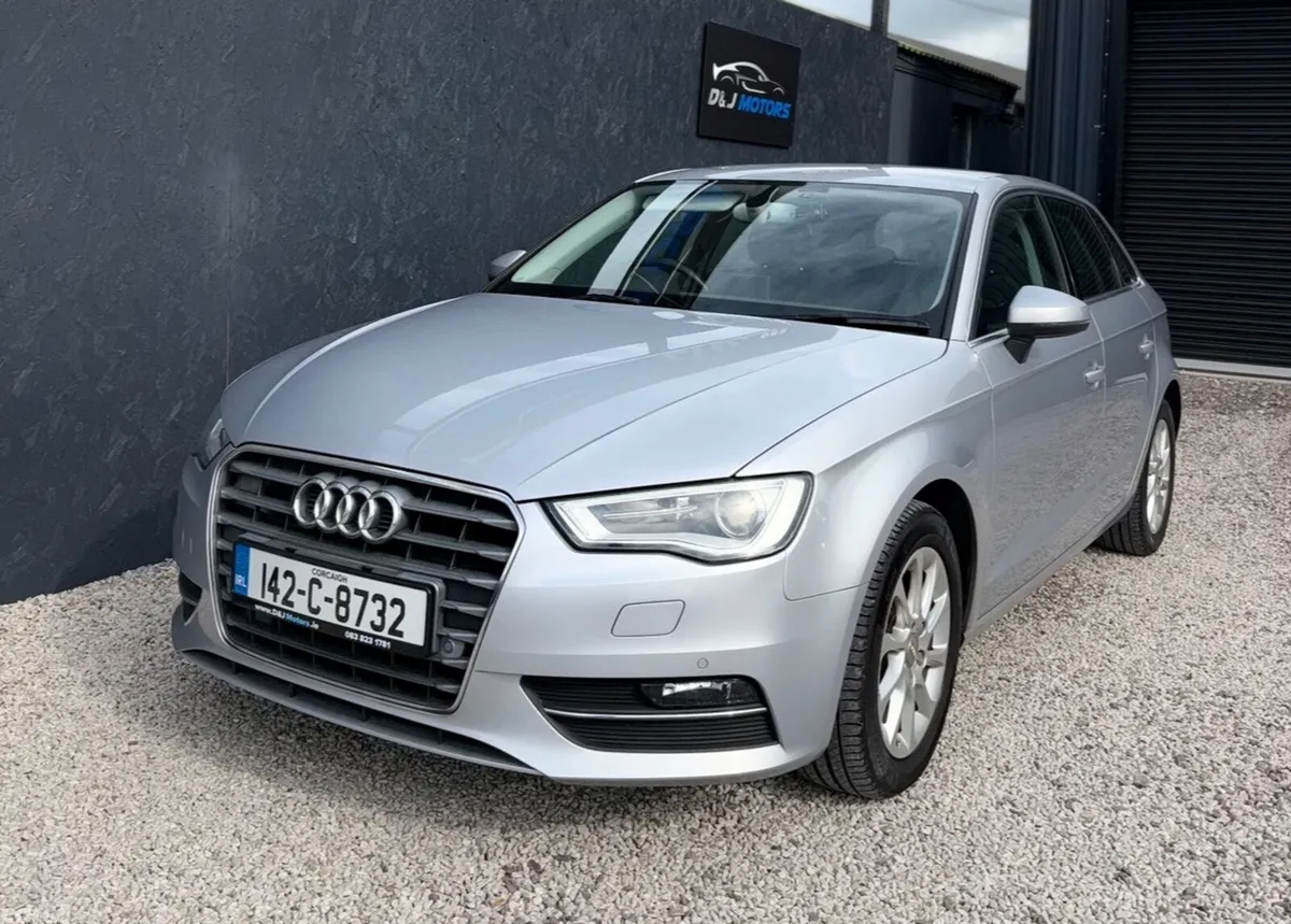 Audi A3 Hatchback, Petrol, 2014, Silver