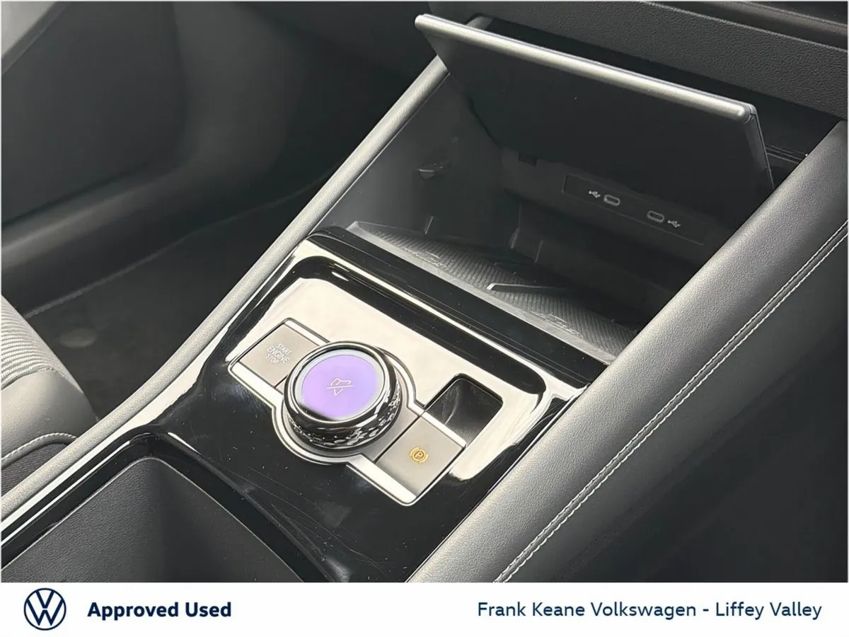 Volkswagen Tayron SUV, Petrol Plug-in Hybrid, 2026, Silver
