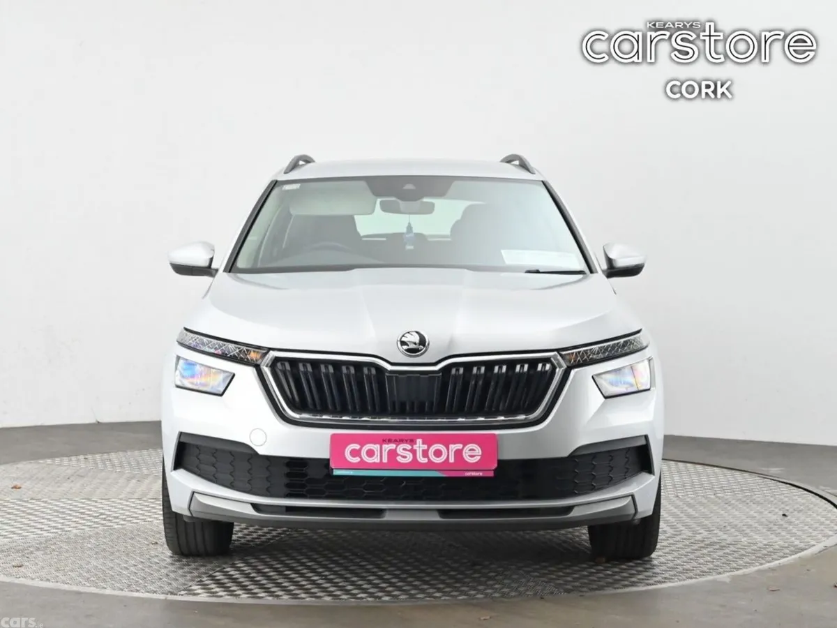 Skoda Kamiq Hatchback, Petrol, 2023, Grey