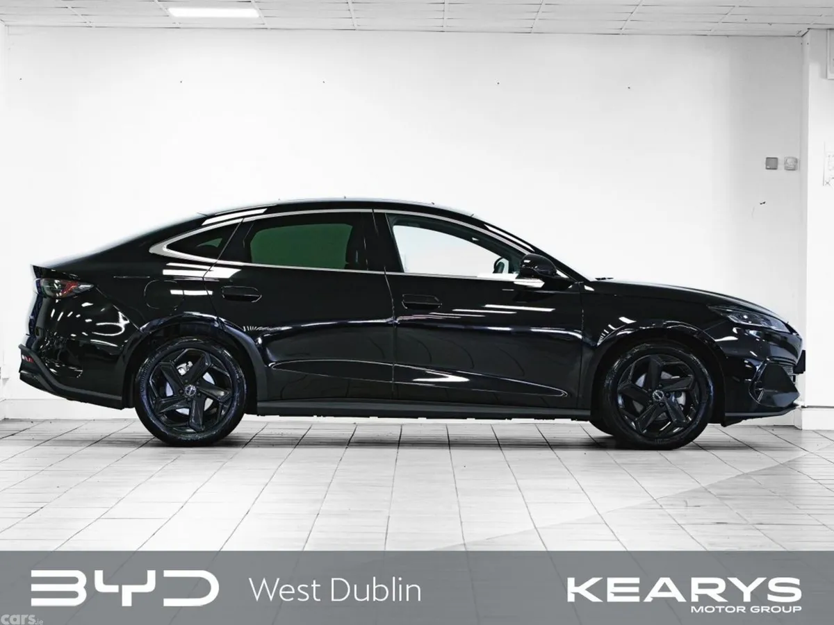 BYD Seal 6 Saloon, Petrol Plug-in Hybrid, 2026, Black