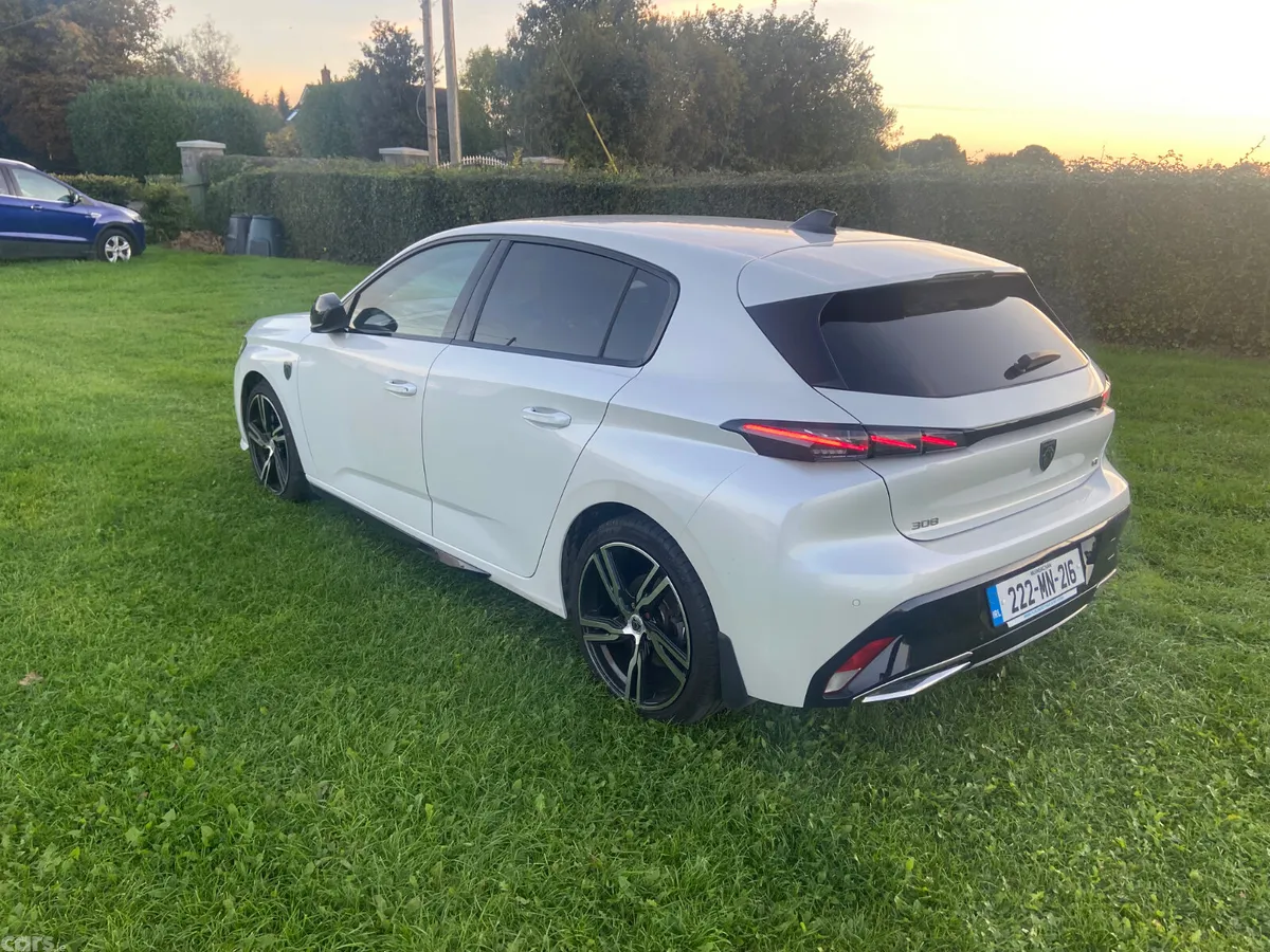 Peugeot 308 Hatchback, Diesel, 2022, White