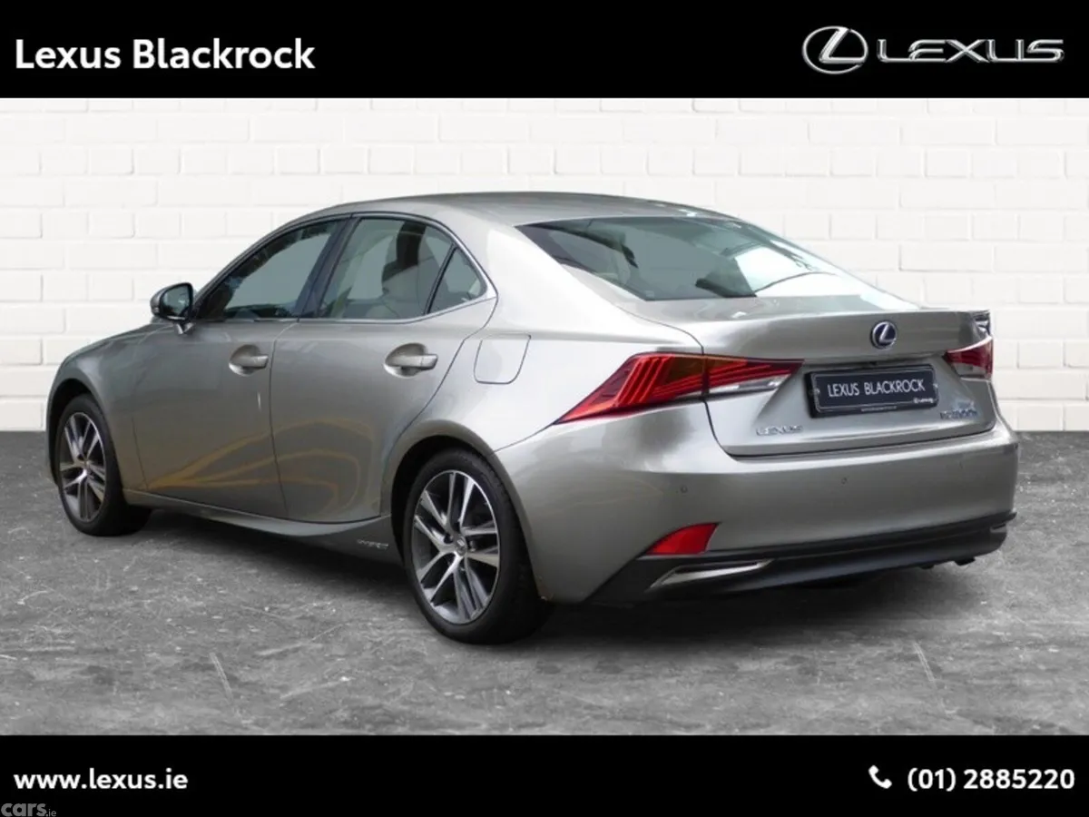 Lexus IS Saloon, Petrol Hybrid, 2017, Silver