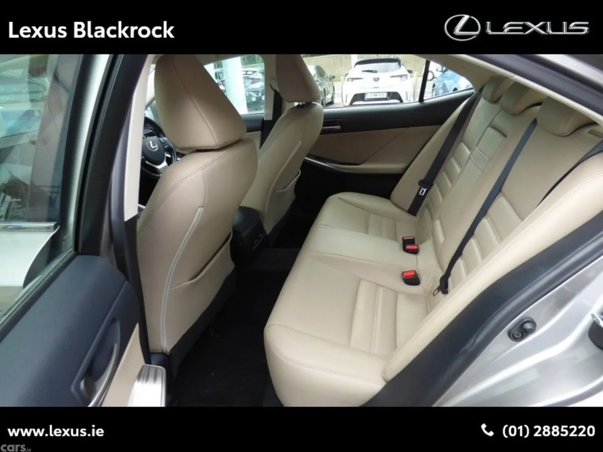 Lexus IS Saloon, Petrol Hybrid, 2017, Silver