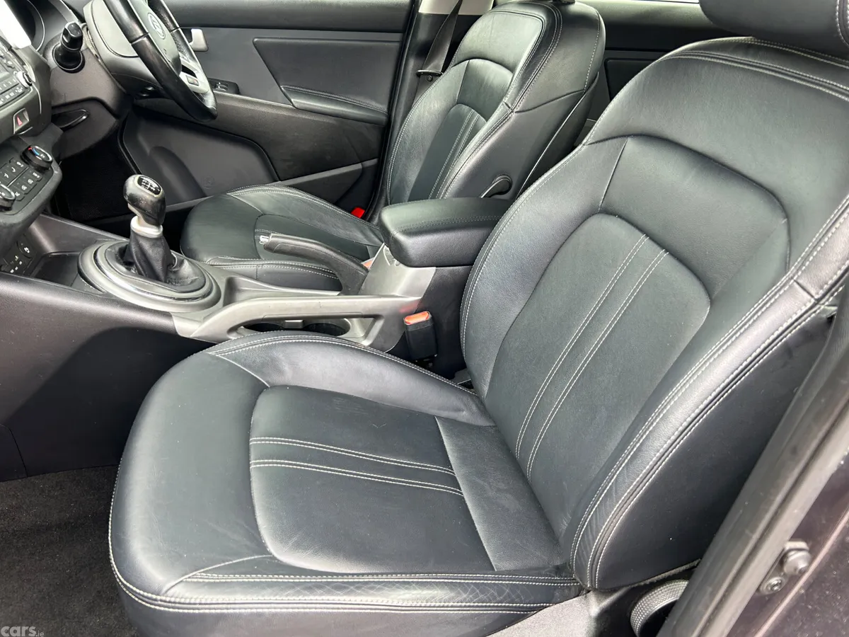 Kia Sportage SUV, Diesel, 2016, White
