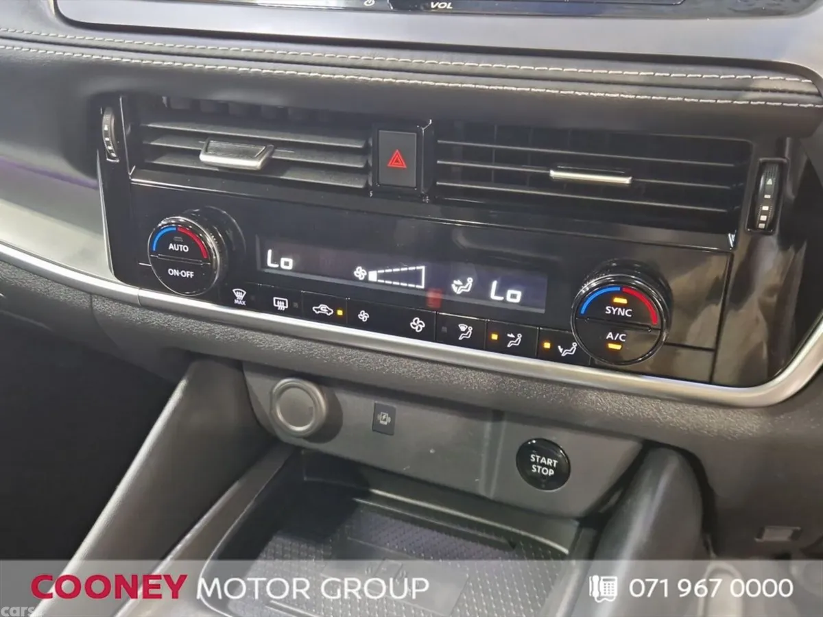 Nissan Qashqai MPV, Petrol Hybrid, 2026, White