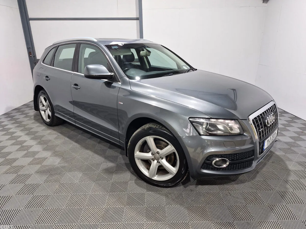 Audi Q5 SUV, Diesel, 2011, Grey